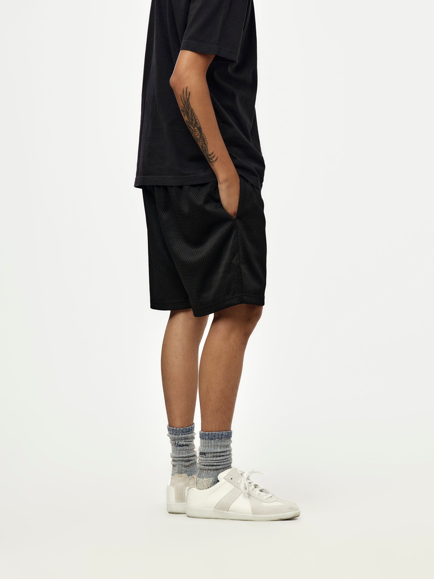 basketball shorts (black)