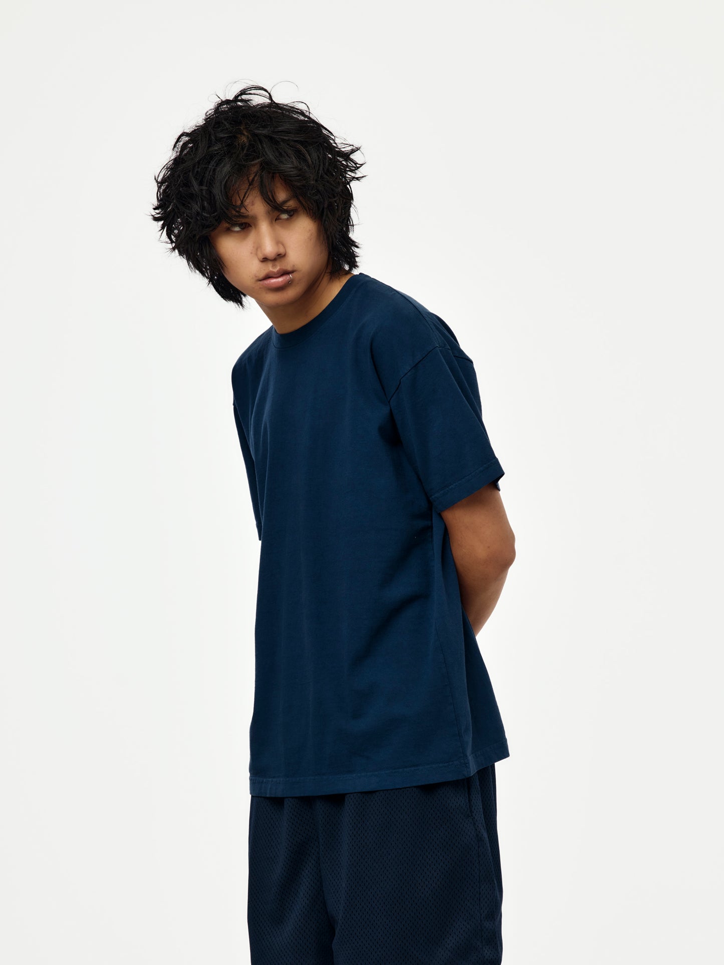 relaxed tee (light navy)