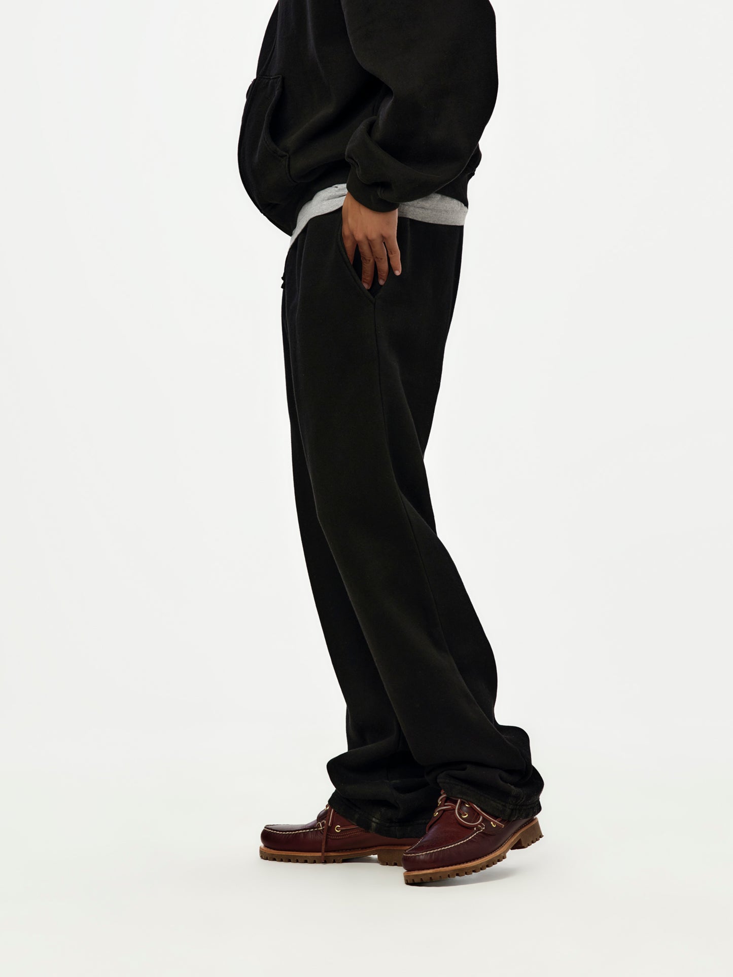straight leg sweatpants (black)