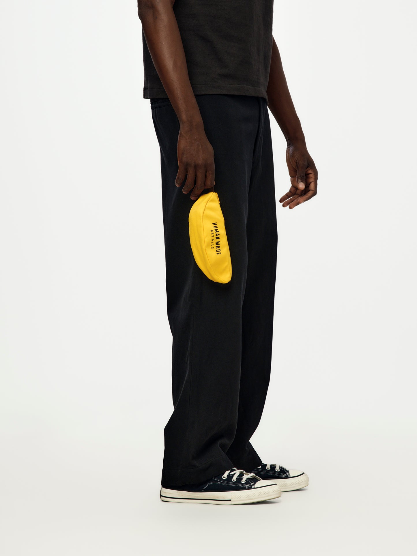 BANANA POUCH HM31GD042 (YELLOW)