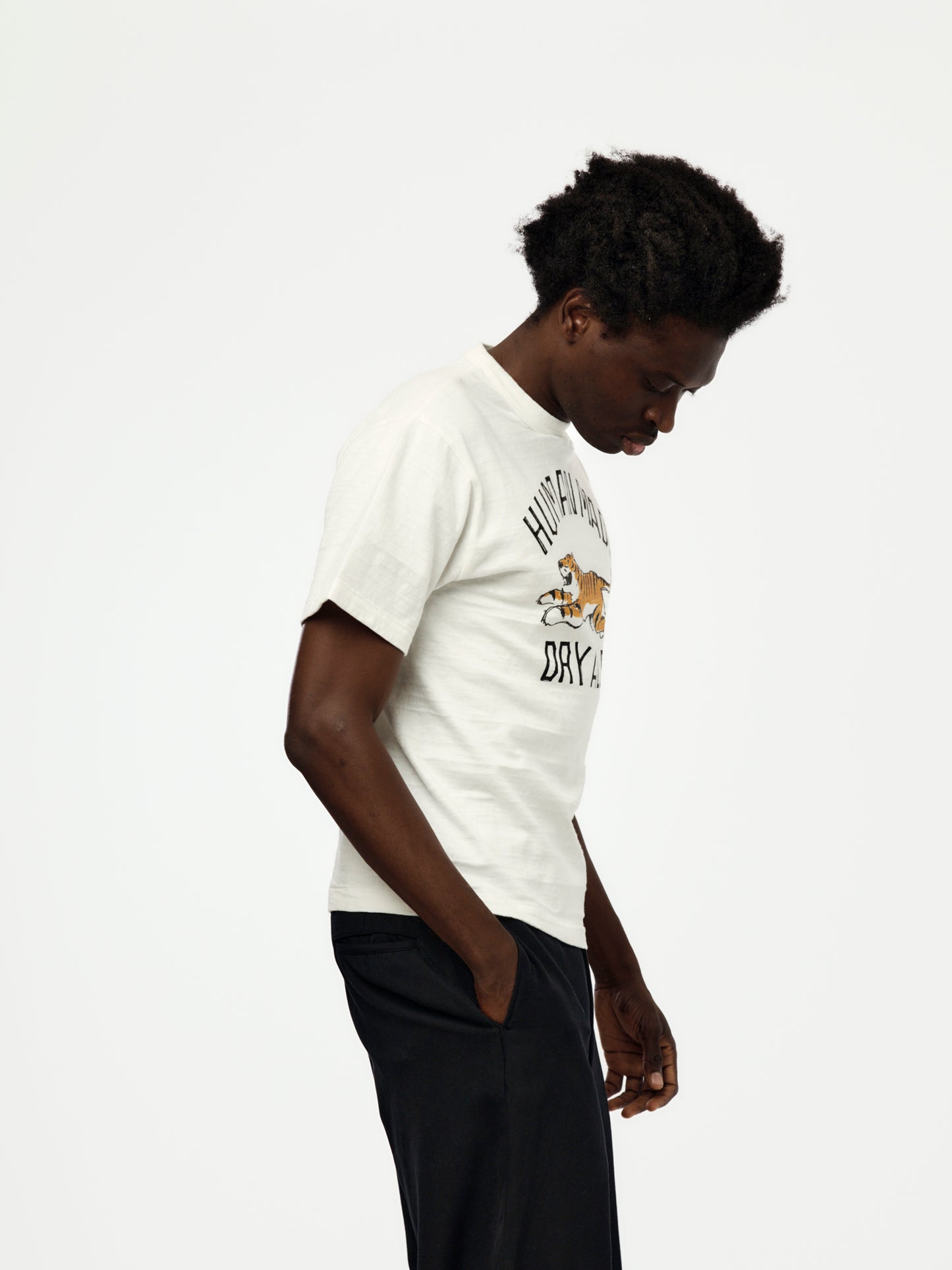 GRAPHIC T-SHIRT HM31TE021 (WHITE)