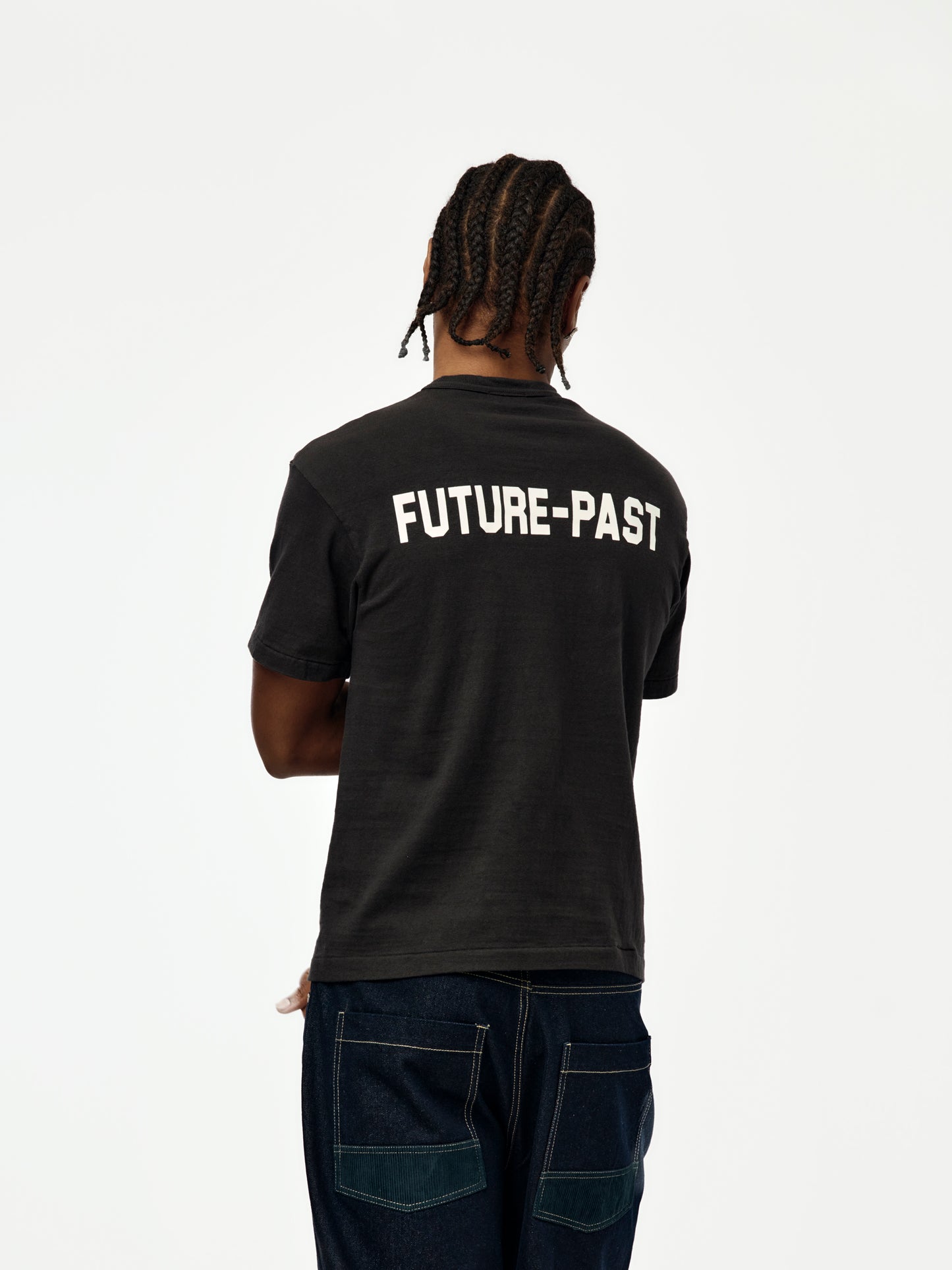 GRAPHIC T-SHIRT HM31TE012 (BLACK)