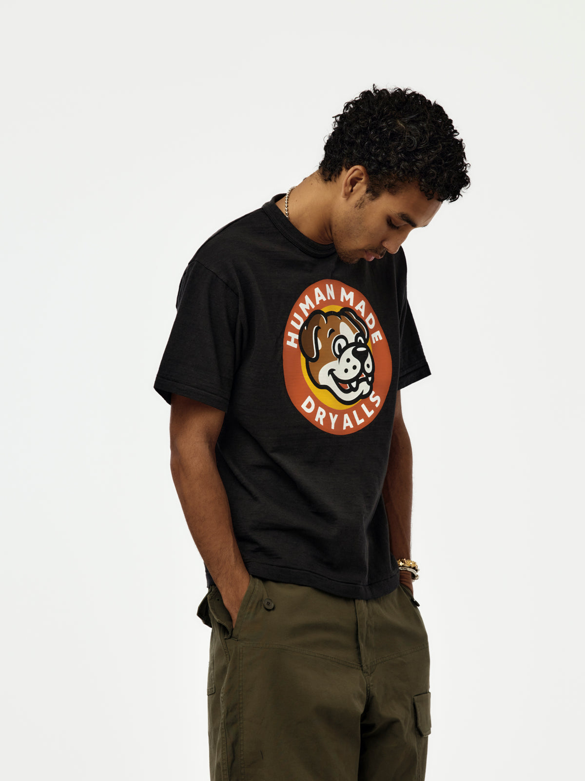 GRAPHIC T-SHIRT (BLACK) - HM32TE006