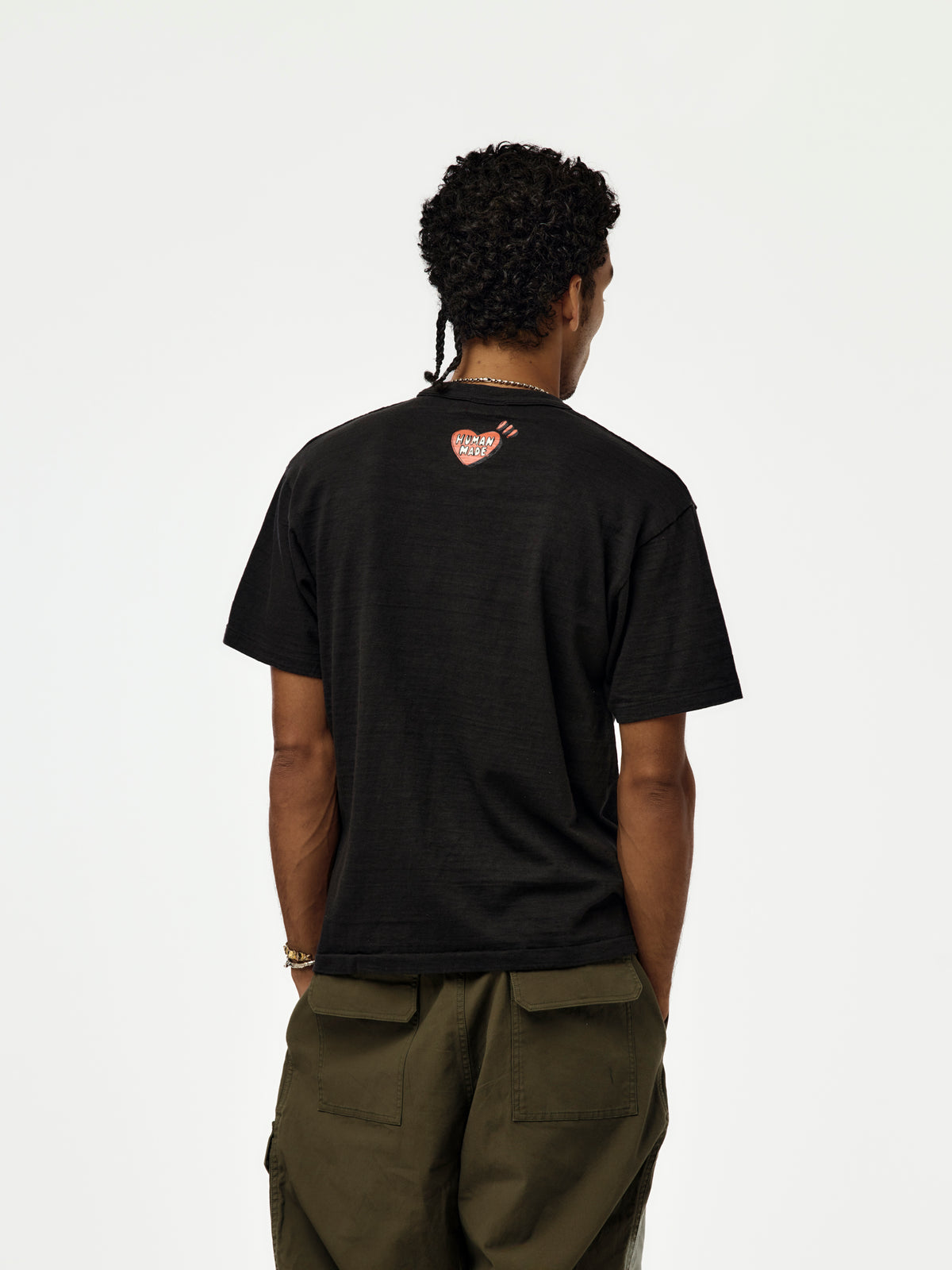 GRAPHIC T-SHIRT (BLACK) - HM32TE013