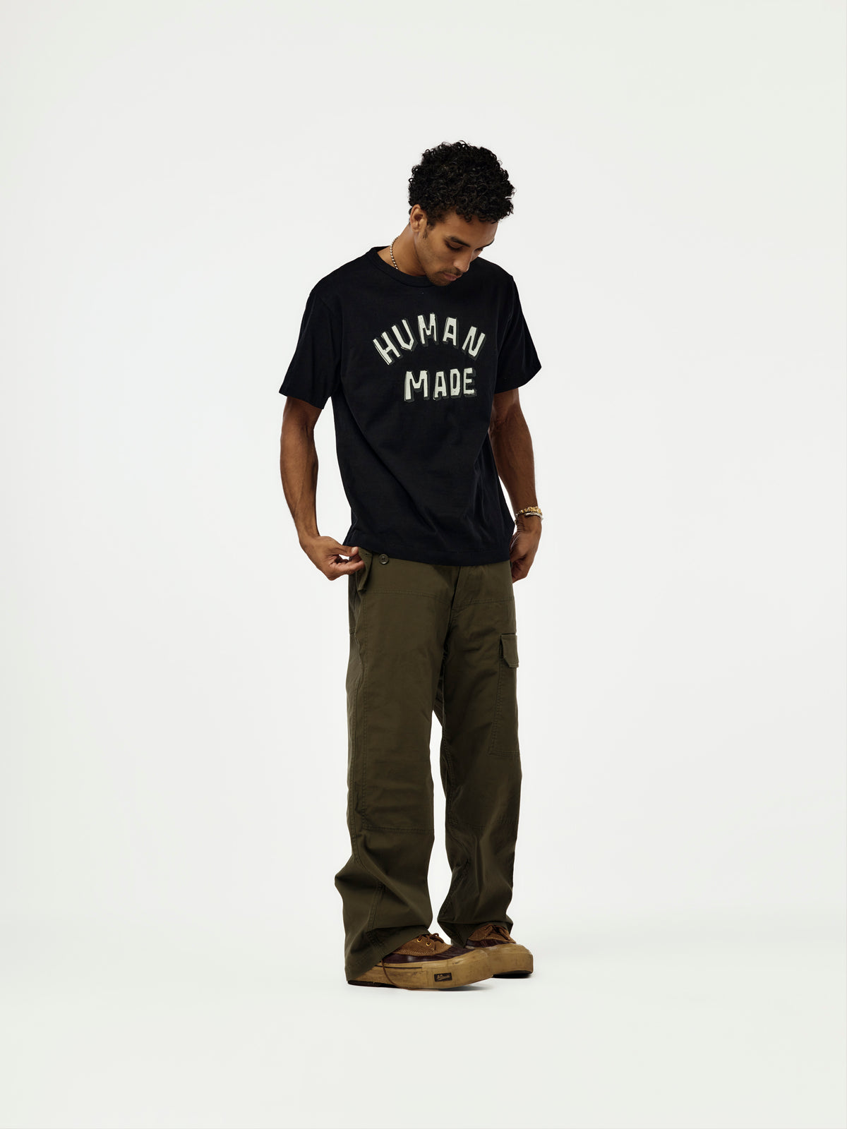 GRAPHIC T-SHIRT (BLACK) - HM32TE015