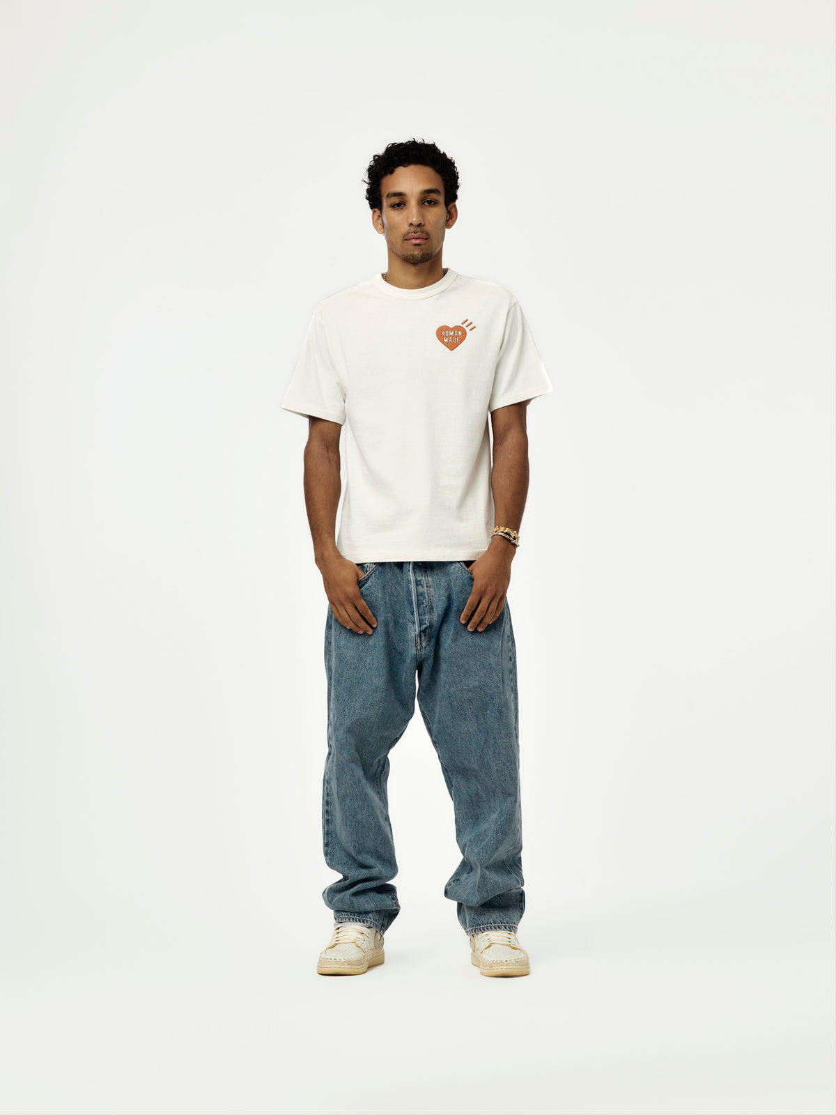 GRAPHIC T-SHIRT (WHITE) - HM32TE023