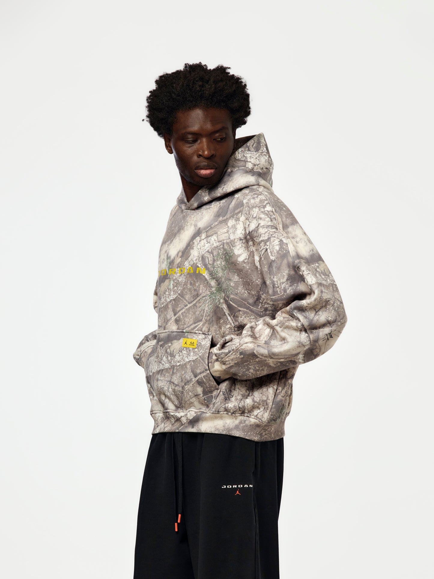 Jordan Brooklyn Fleece Realtree Hoodie (White/Bright Citron)