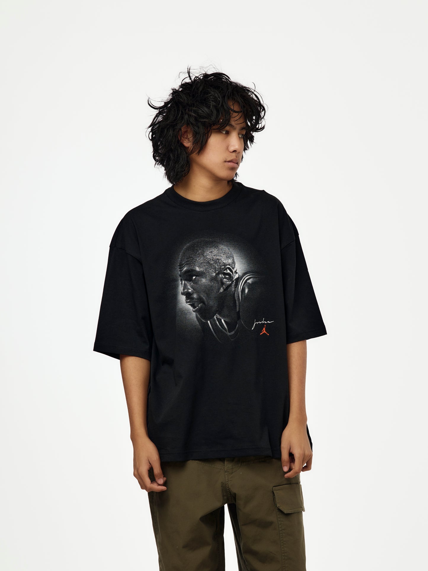 Jordan Flight Essentials Men's Oversized T-Shirt (BLACK)