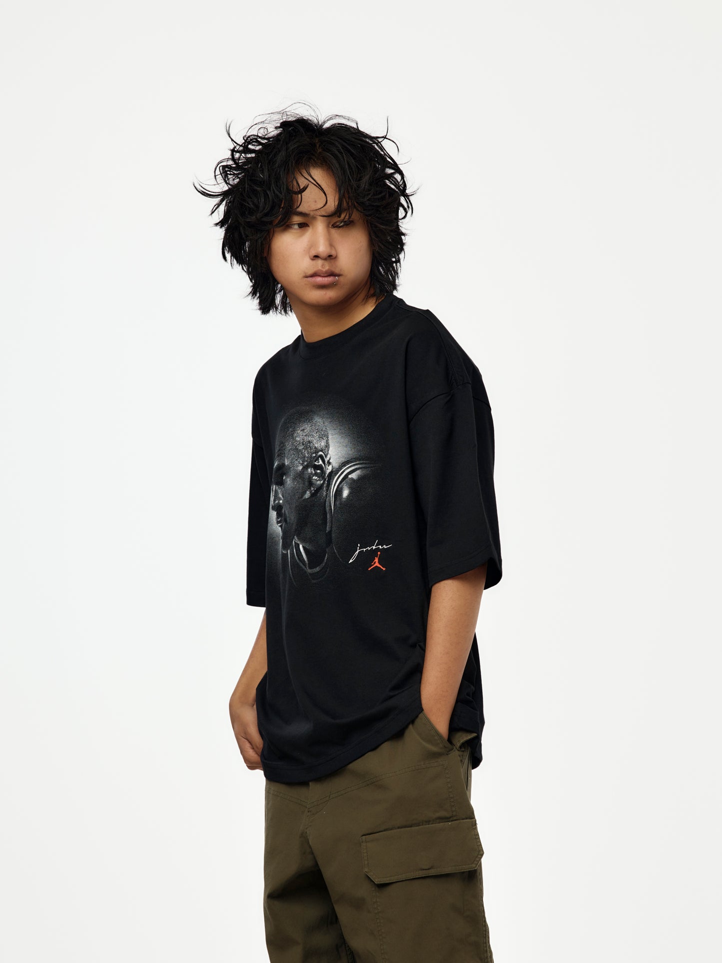 Jordan Flight Essentials Men's Oversized T-Shirt (BLACK)