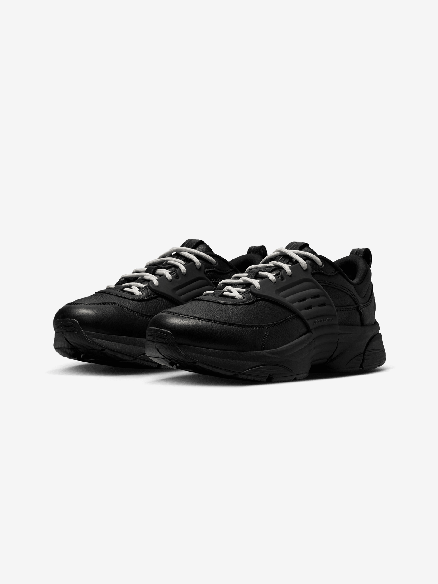 Jordan Trunner O/S SP (BLACK/BLACK-SAIL)