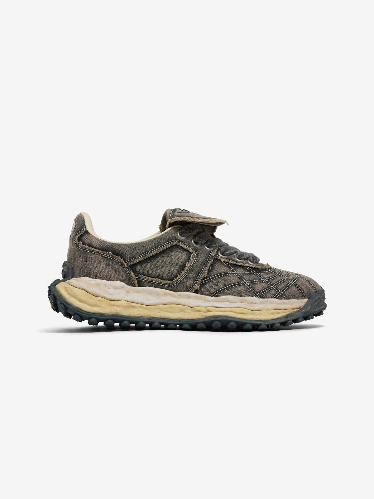SCOTT BLEACHED CANVAS LOW-TOP SNEAKERS (GRAY)
