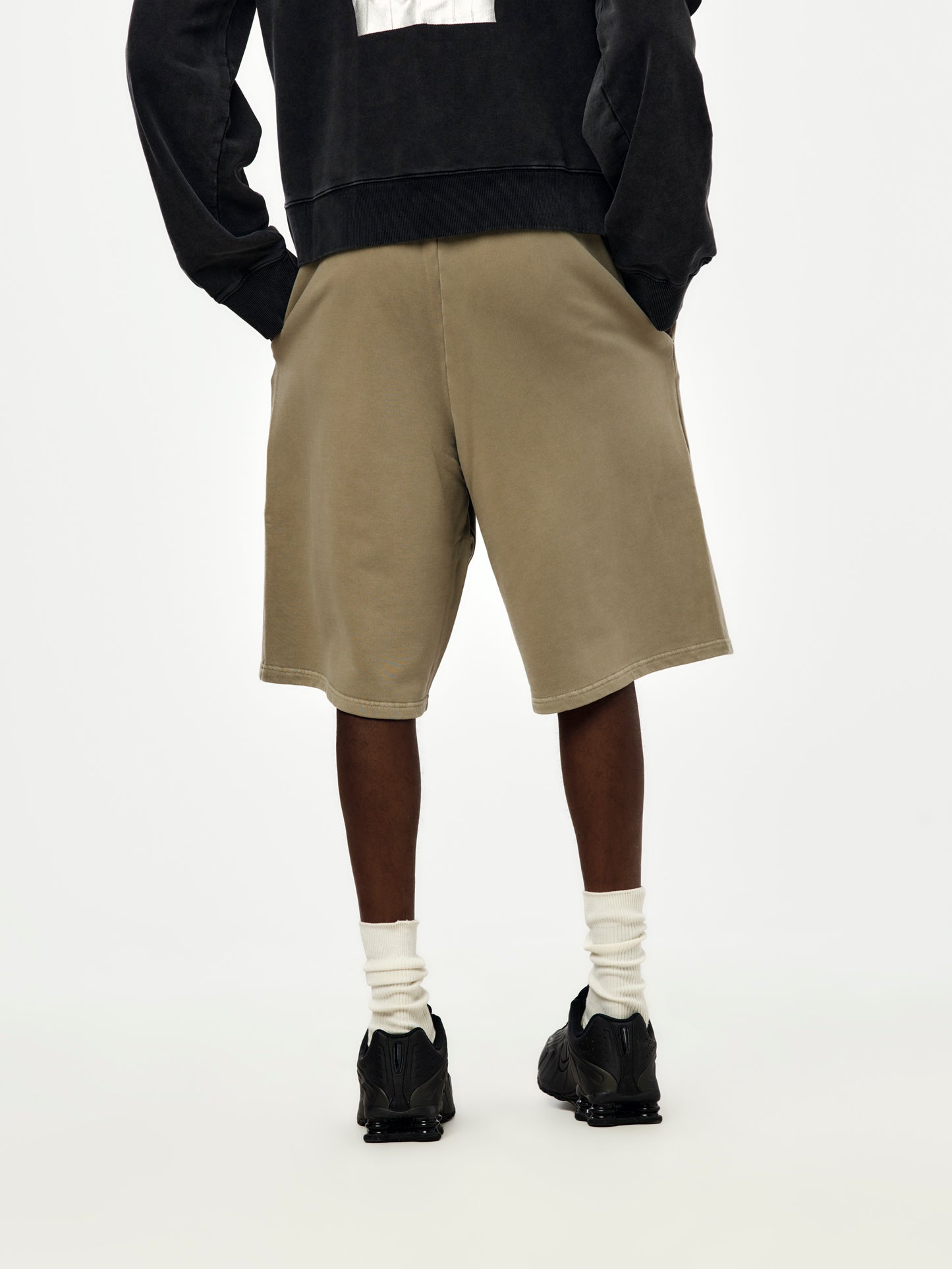SWEAT SHORT (GREEN SAGE)