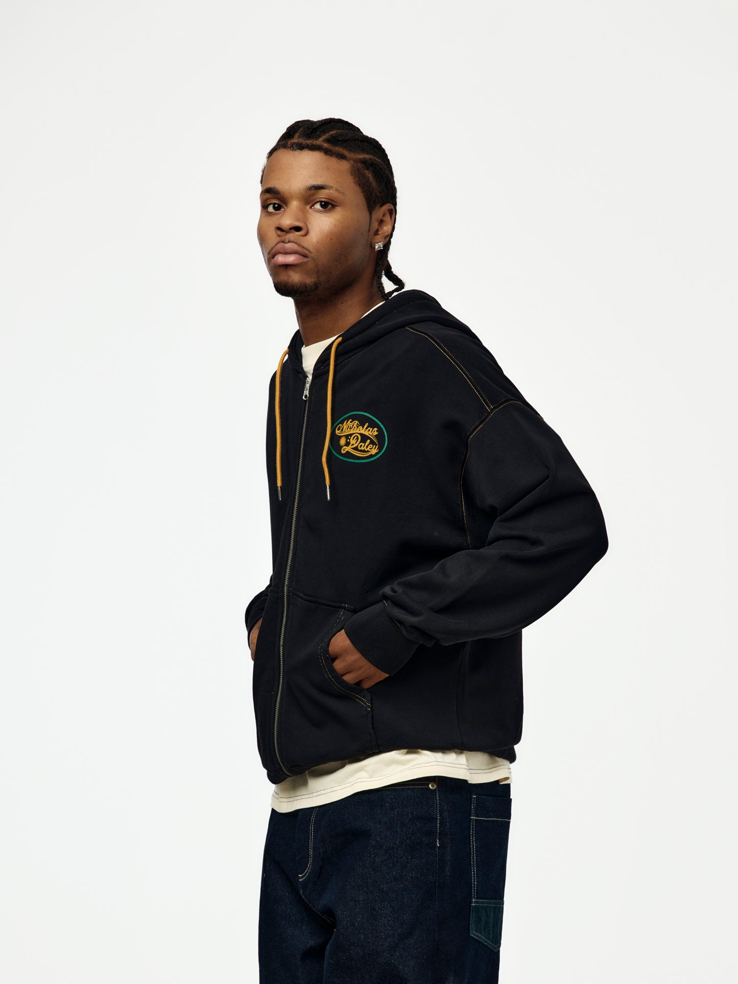 Roots Zip Up Hoodie (Black)