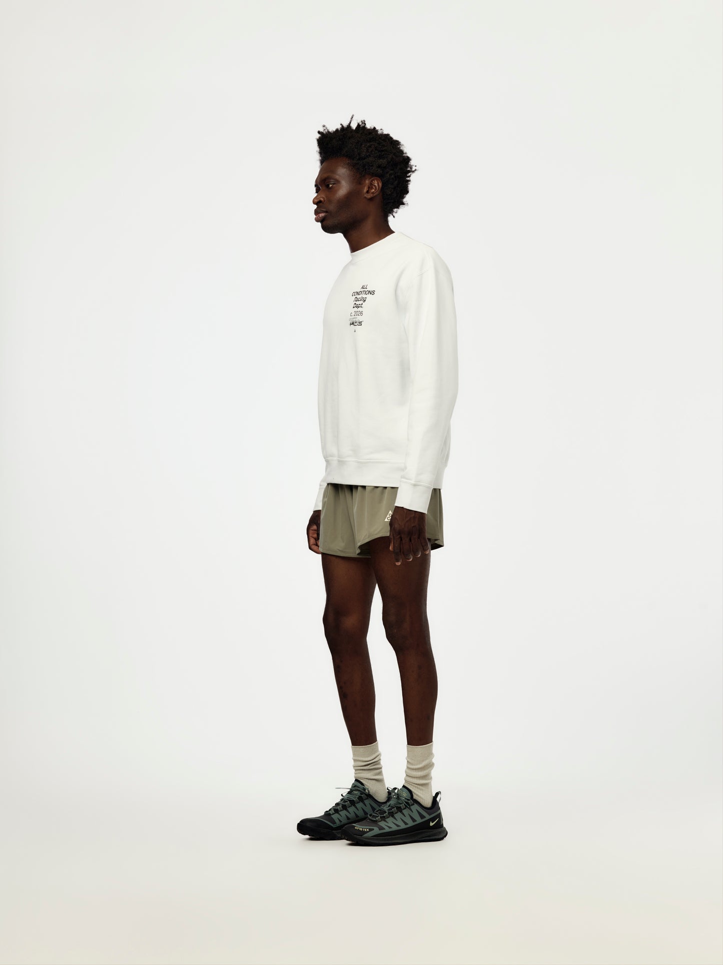 Nike ACG Trailwind Shorts (Light Army/White)