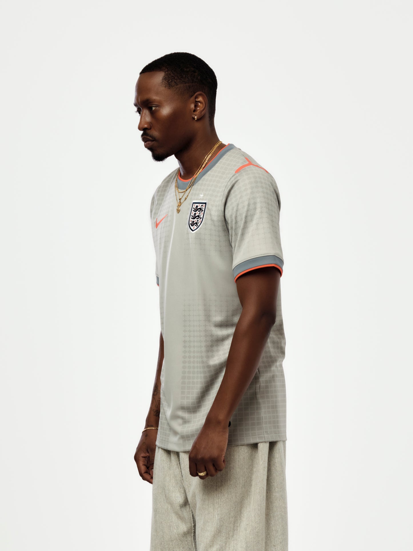 England x Palace x Nike Pro Short-Sleeved Football Top (Pewter Grey/Bright Crimson)