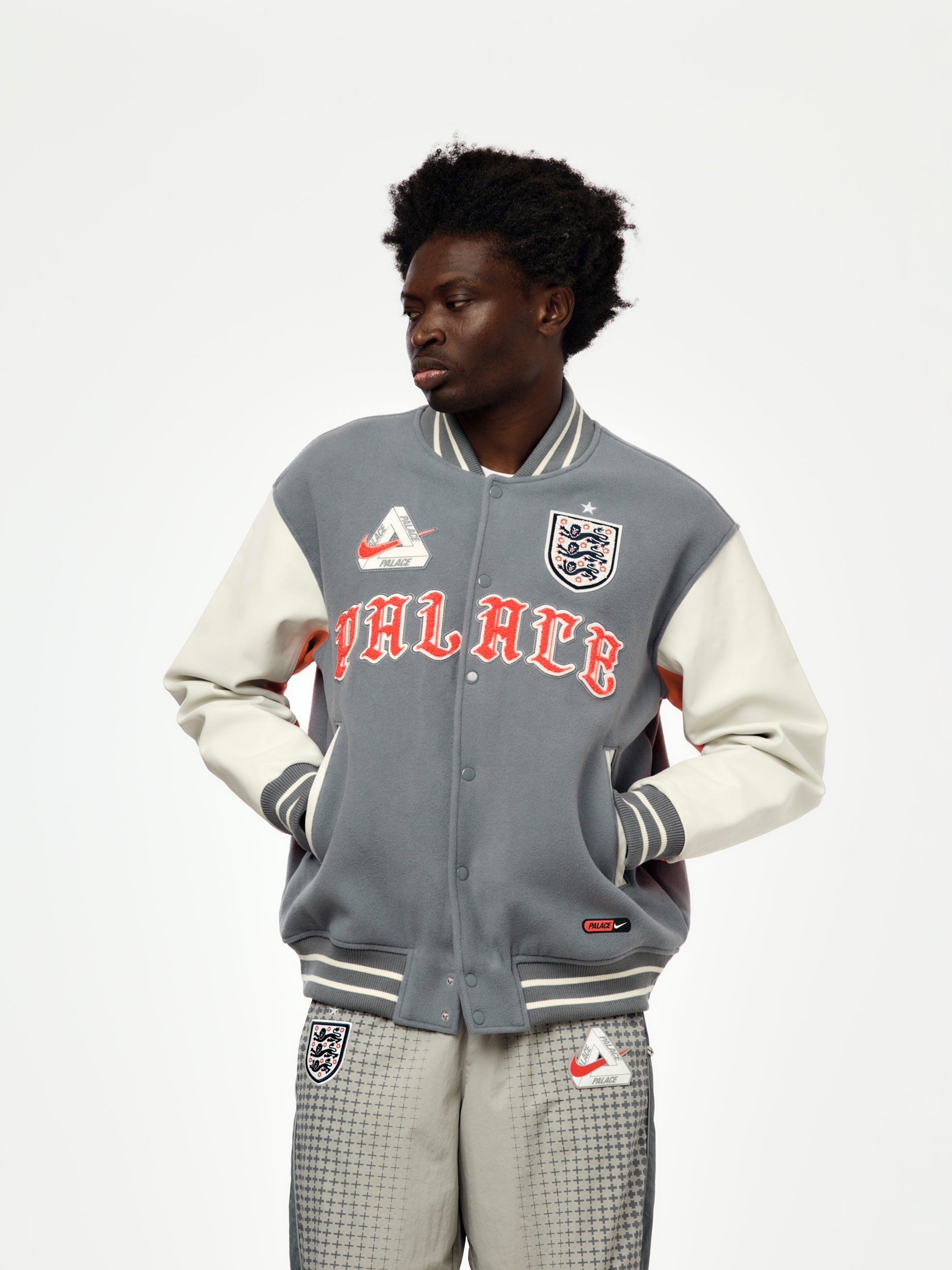 Nike PALACE コラボ ジャケット Nike England x Palace x Nike Varsity Jacket (Cool Grey/White