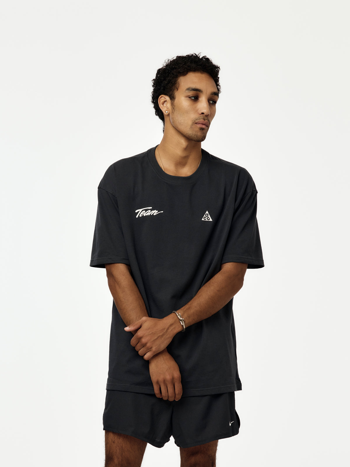 Nike ACG T-Shirt (DK SMOKE GREY)