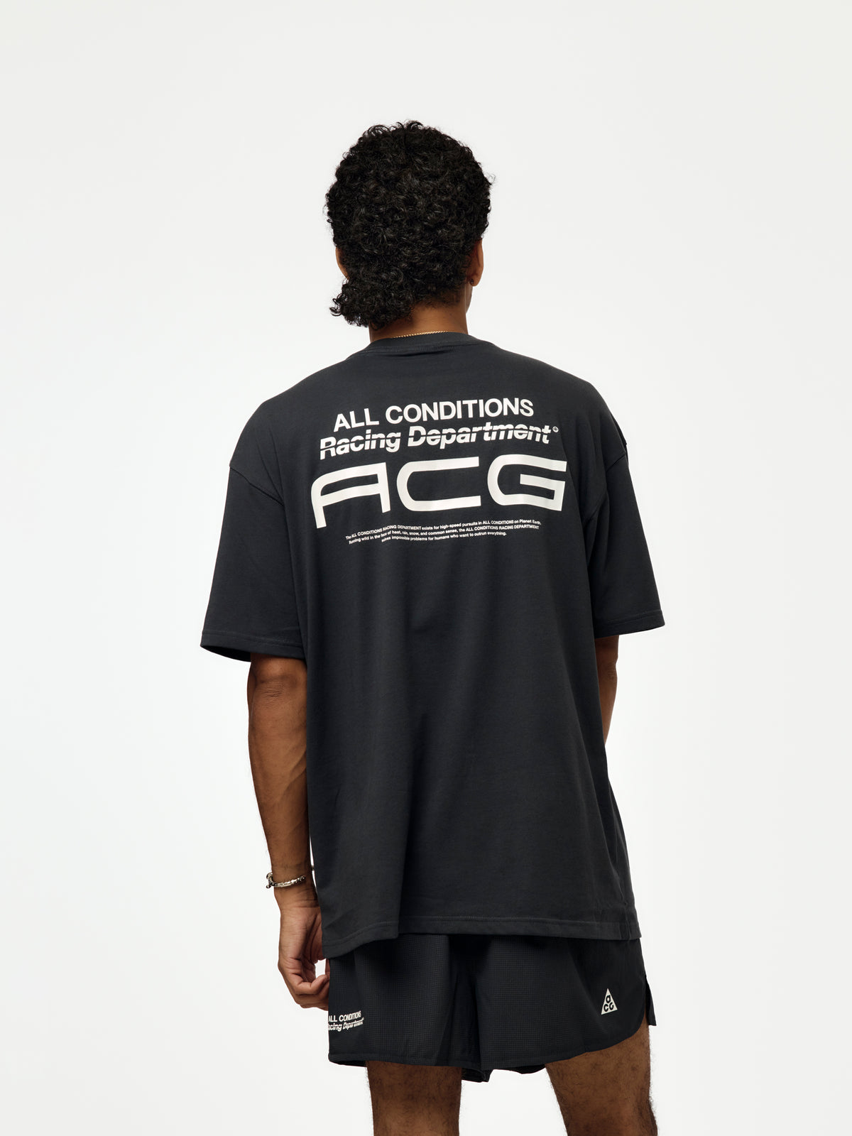 Nike ACG T-Shirt (DK SMOKE GREY)