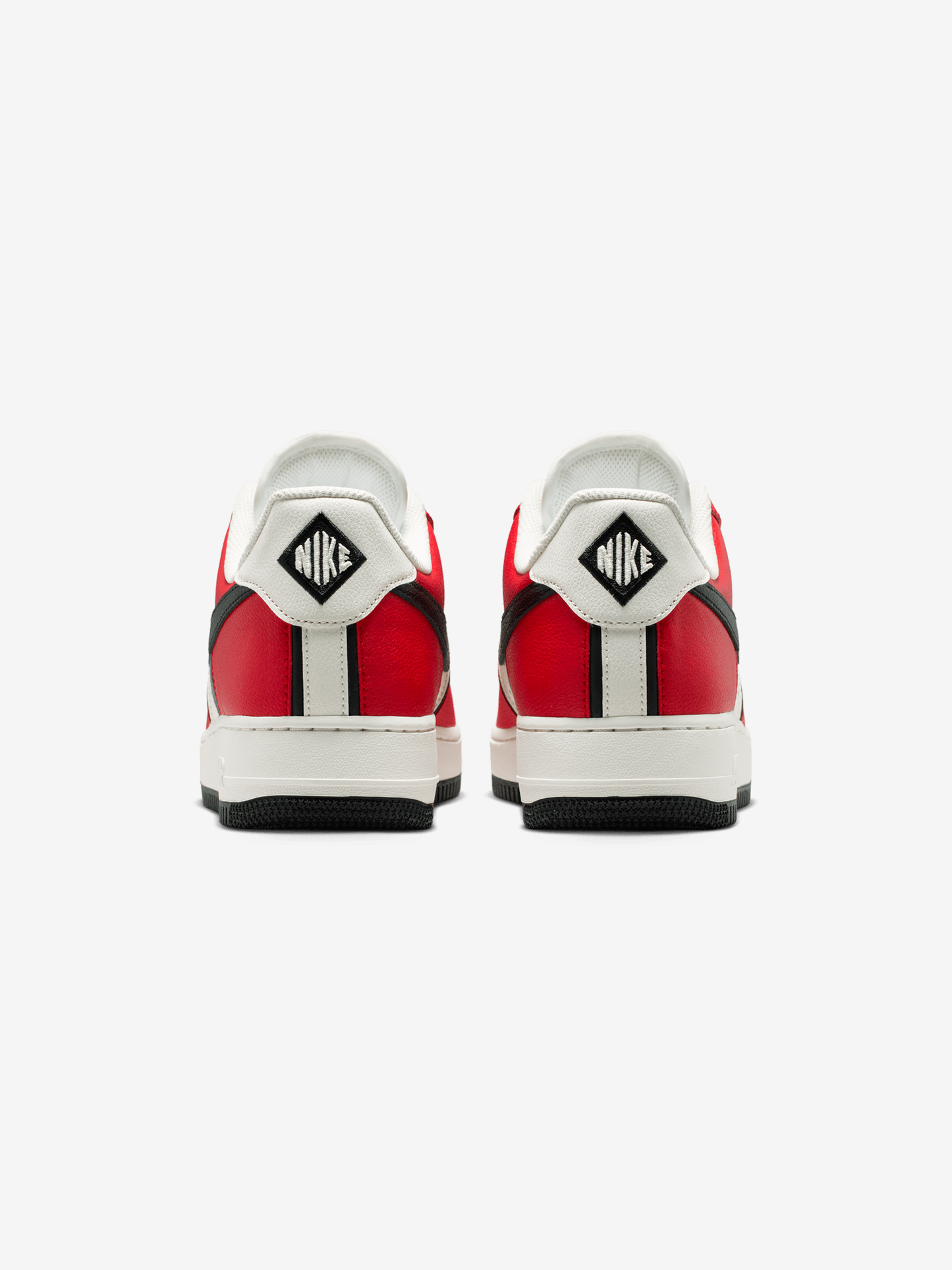 Nike Air Force 1 '07 LV8 (UNIVERSITY RED/BLACK-SAIL)