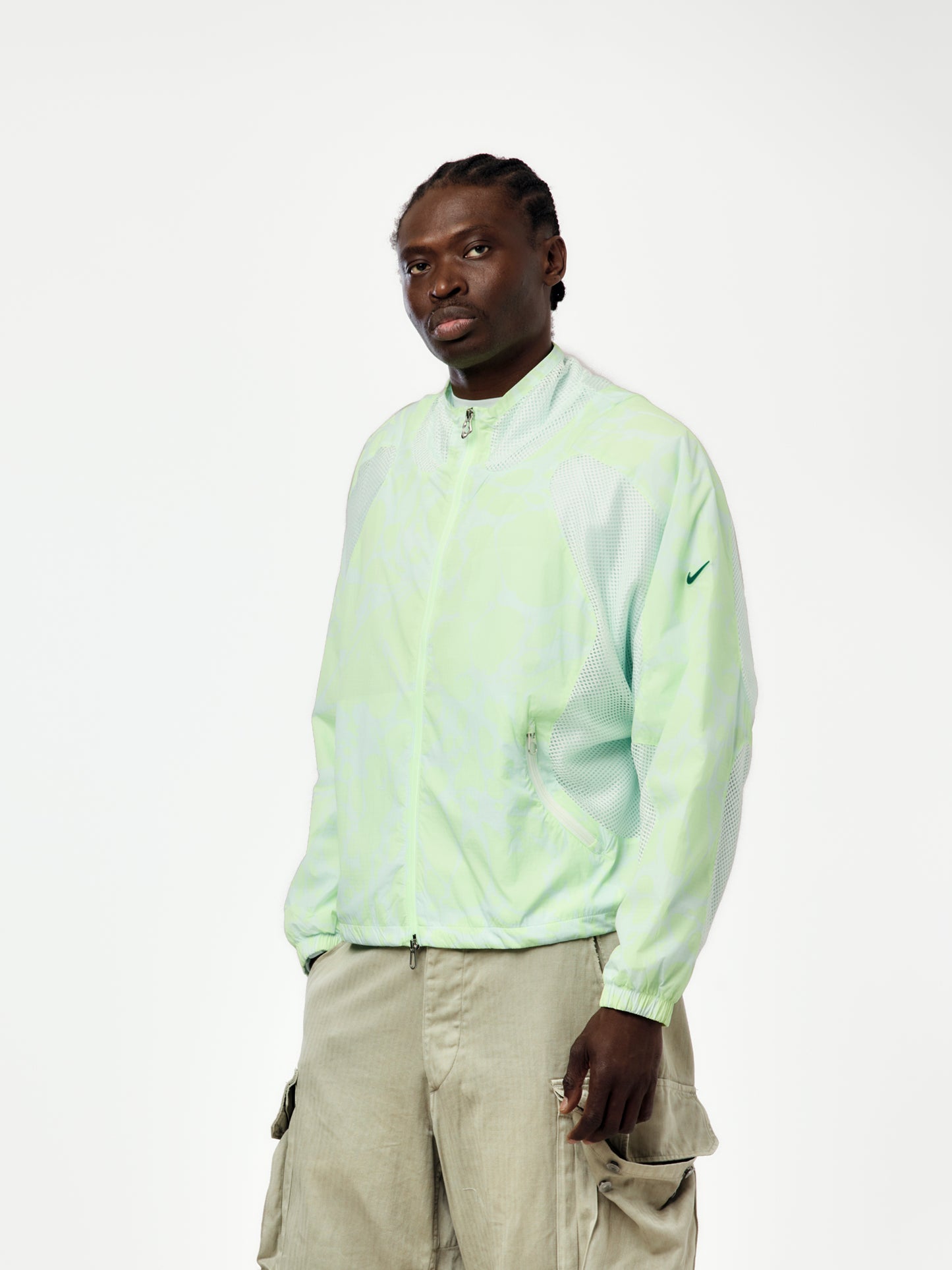 Nike Project F.R.O.G. Men's Gooey Track Jacket (BARELY VOLT/BARELY GREEN/FIR)