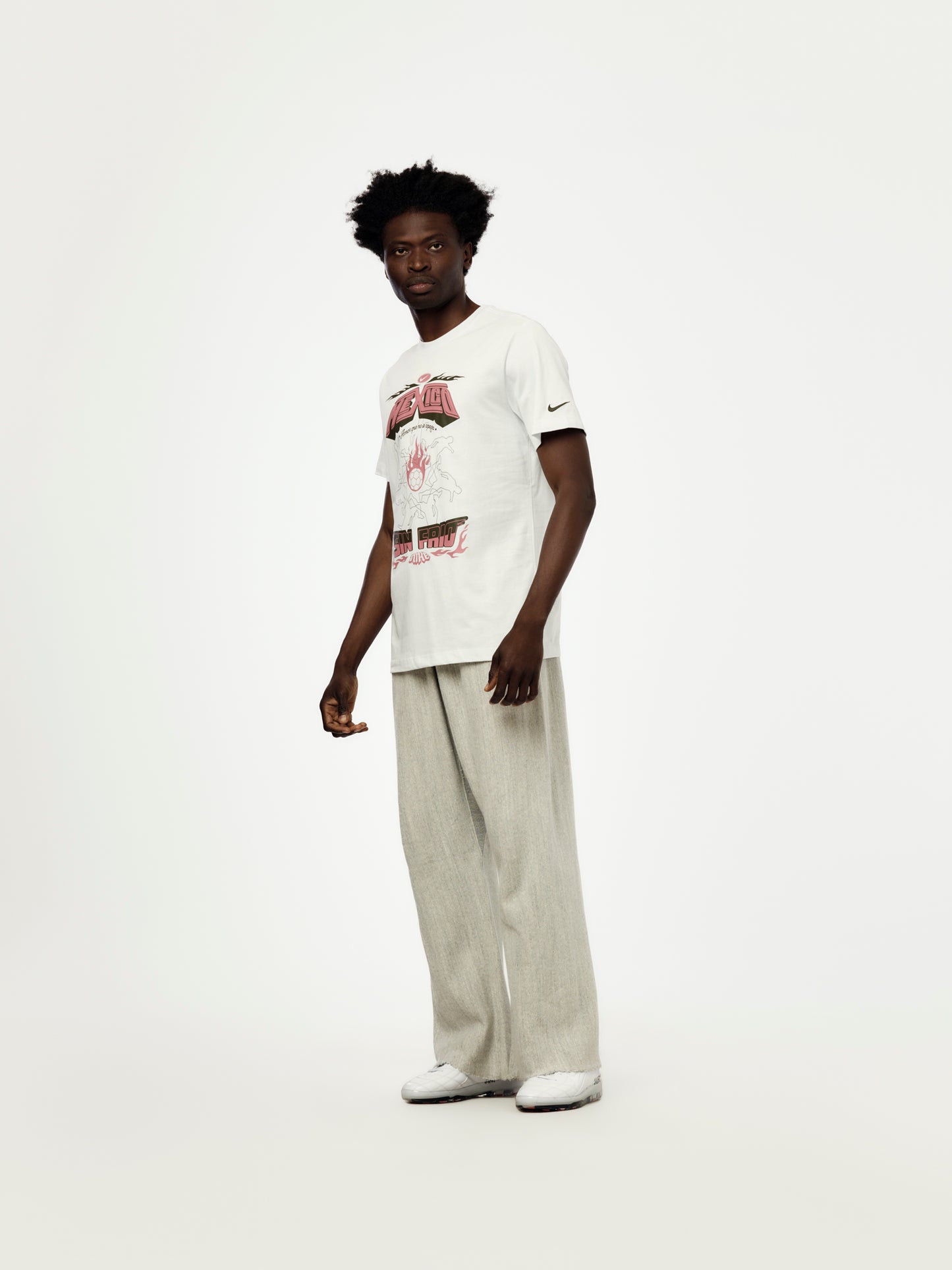 Nike Sportswear Mexico T-Shirt (OFF WHITE)