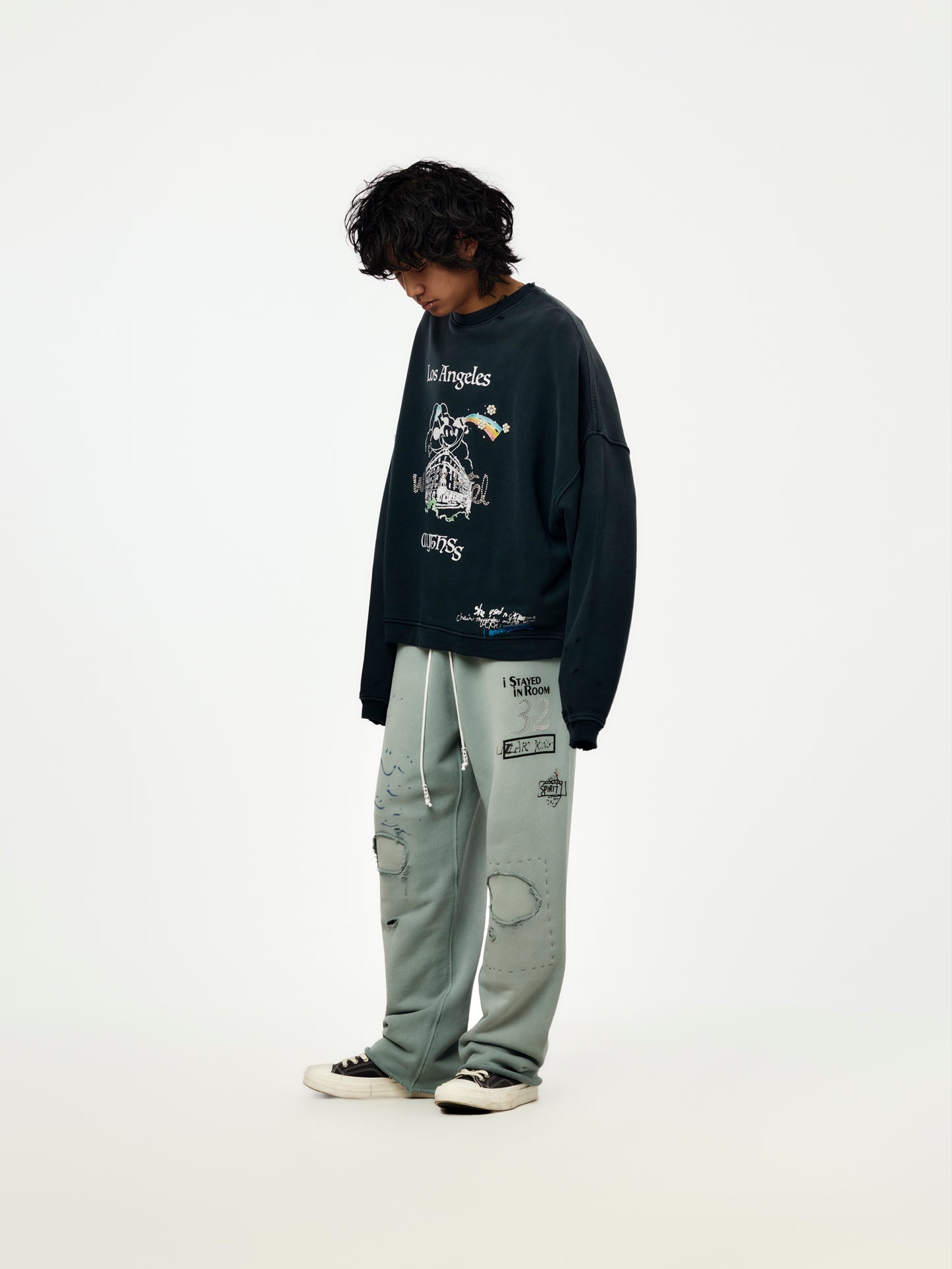 Mythss Crewneck (Vintage Black)