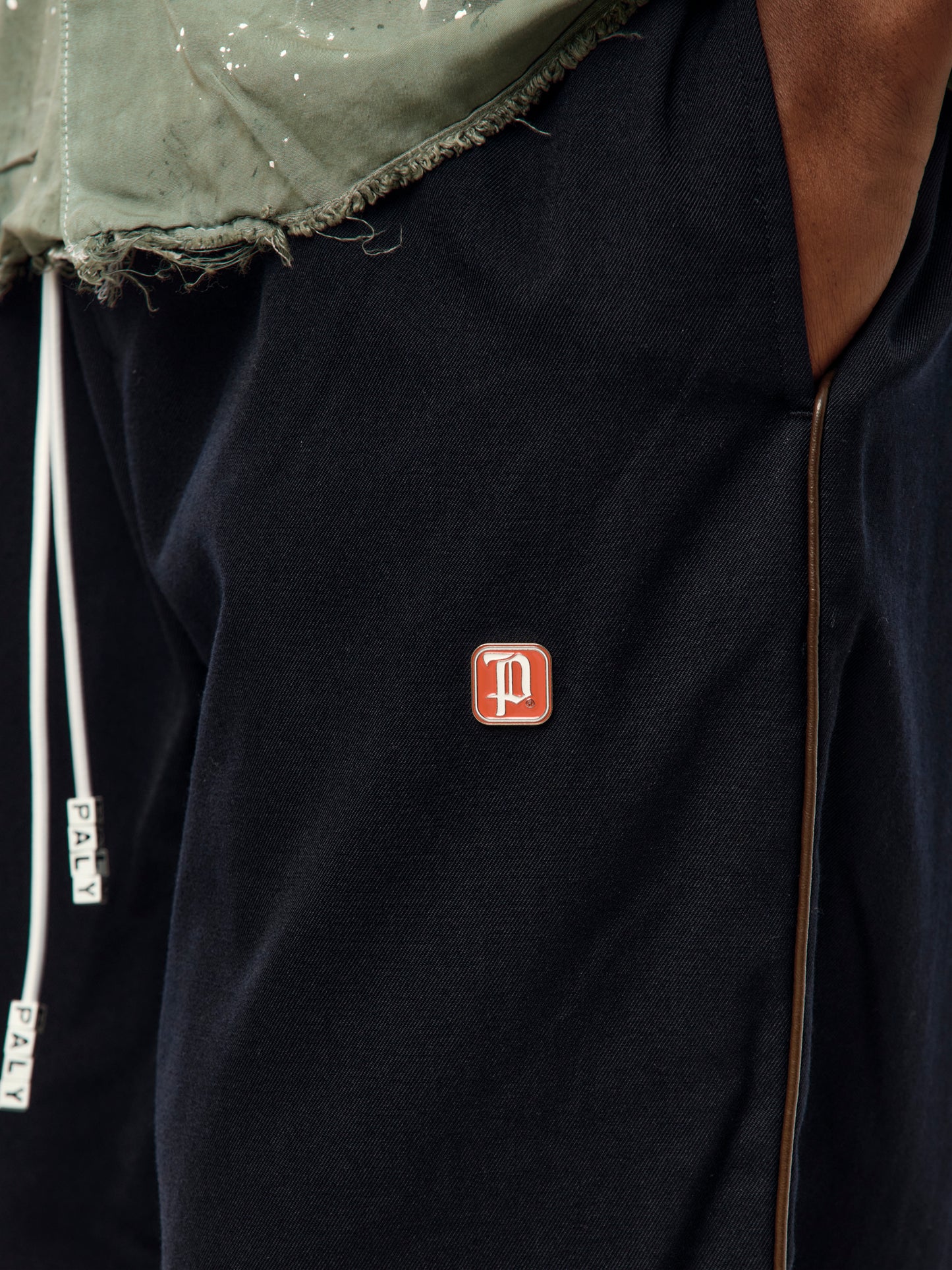 Tracks Pant