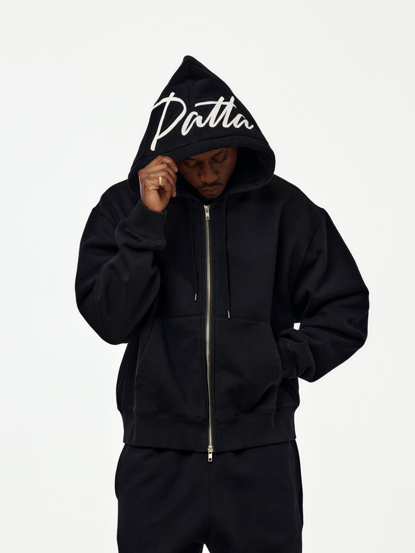 Patta Embro Classic Zip Up Hooded Sweater (Black)