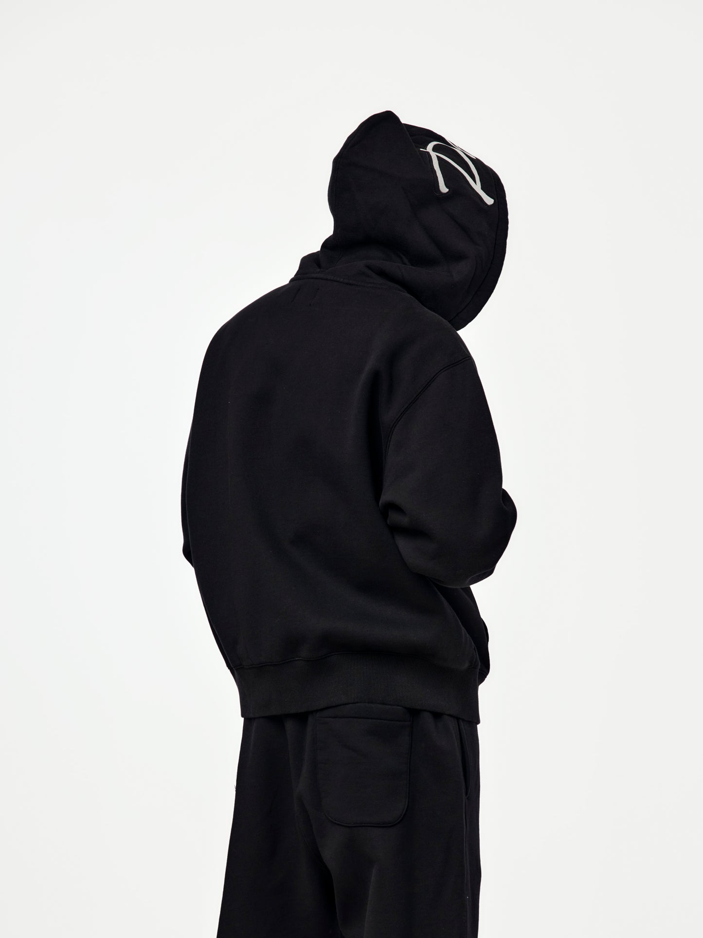 Patta Embro Classic Zip Up Hooded Sweater (Black)