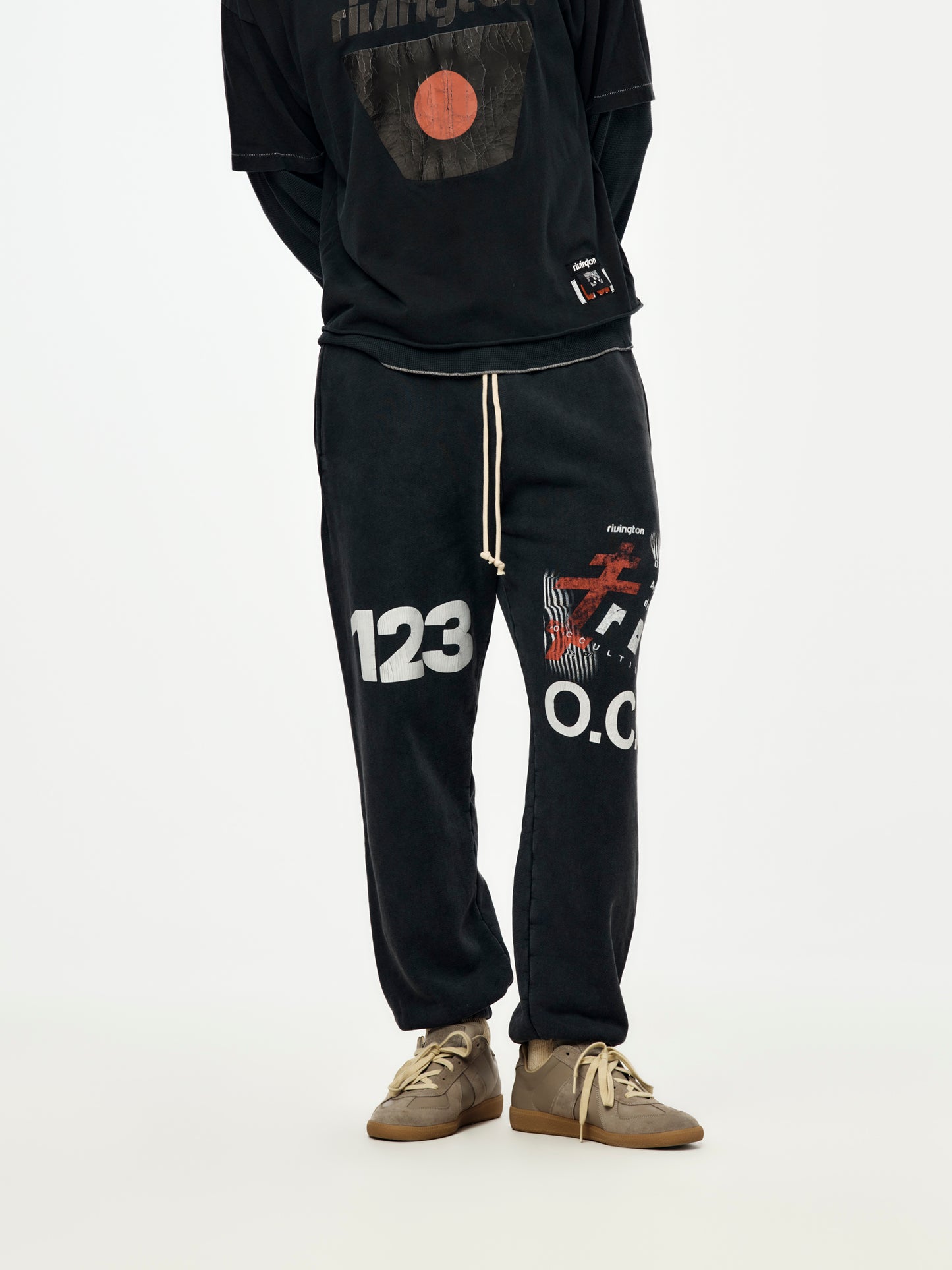 APOCRYPHA ENEMY SWEAT (Mechanic Black)