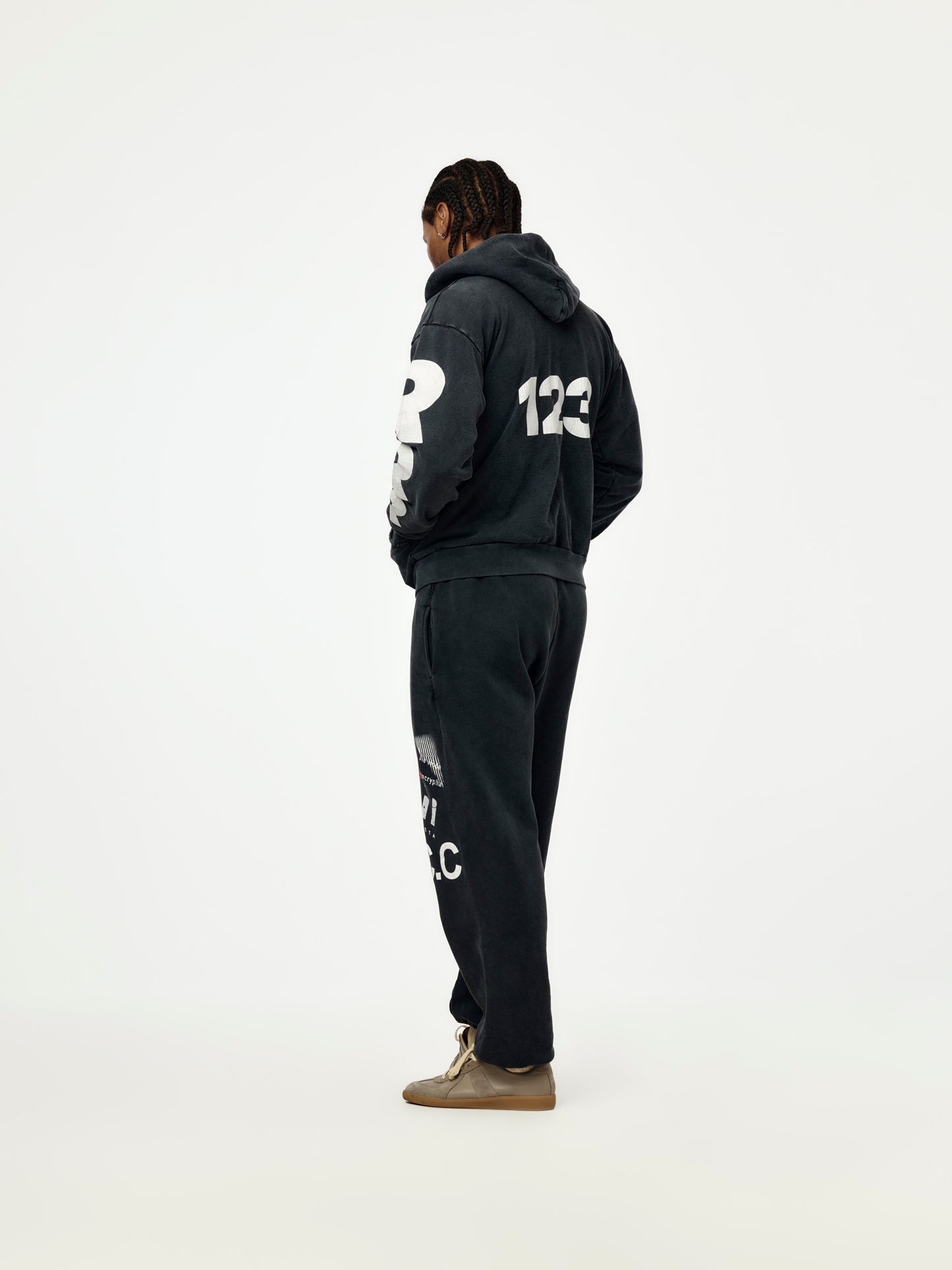 APOCRYPHA PIOUS ZIP HOODIE (Mechanic Black)