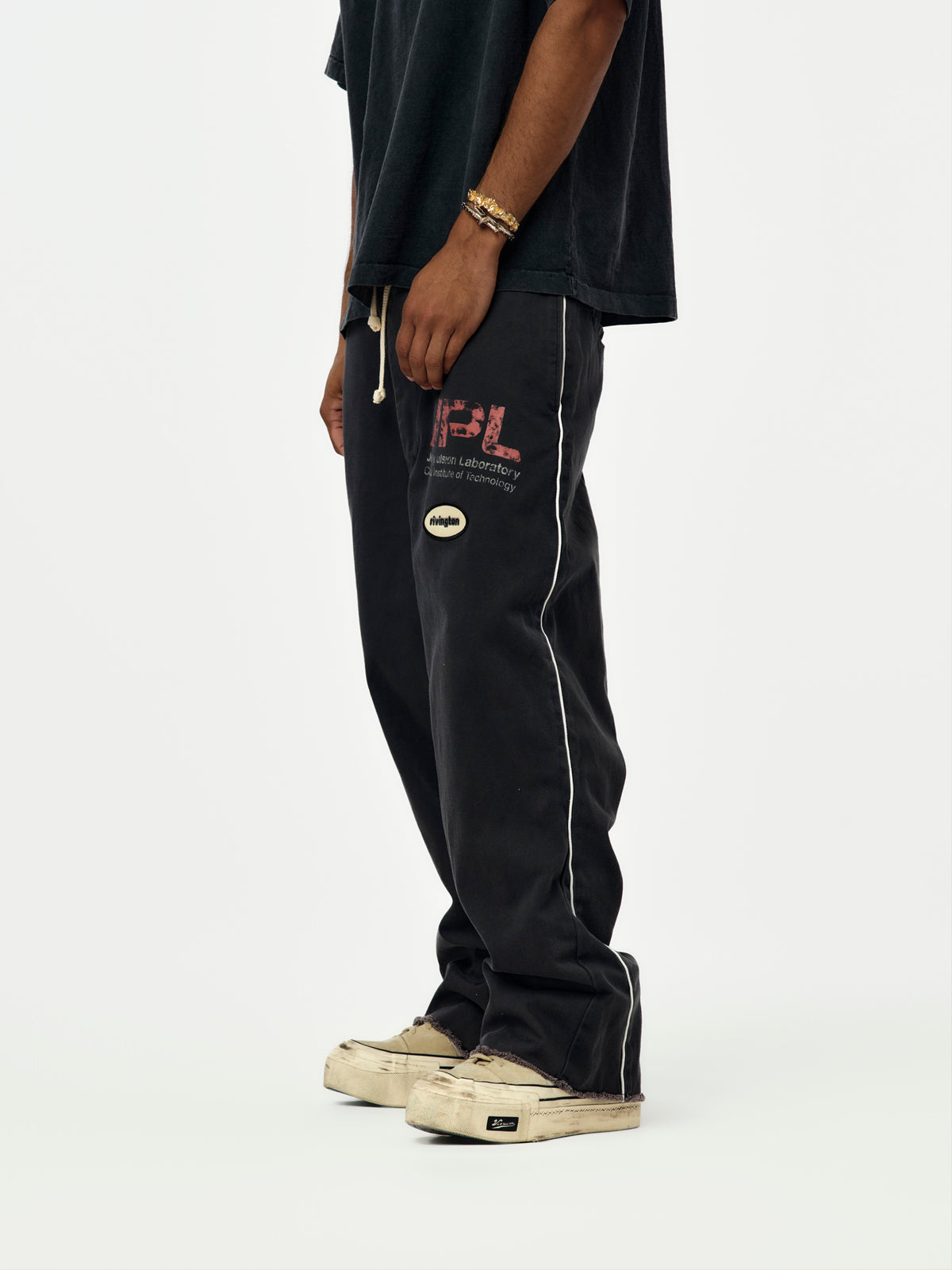 JPL HE ROSE 4 (BLACK)