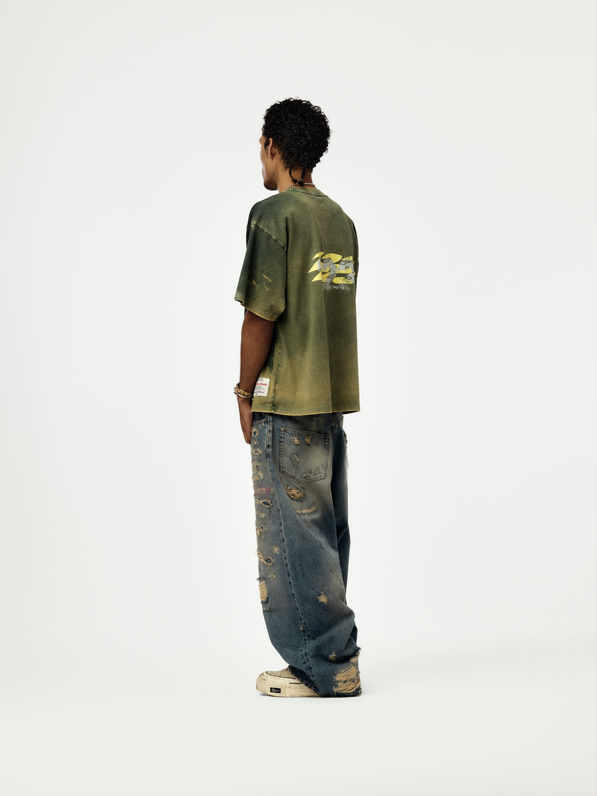 SKU'D APPARITION TYLER TEE (BLACK)