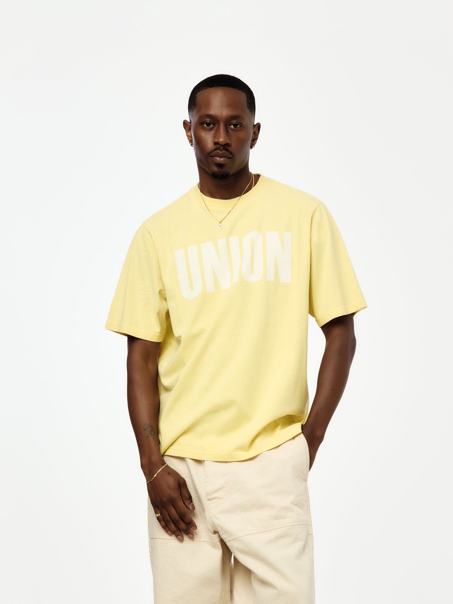 BLOCK LOGO TEE (VINTAGE PASTEL YELLOW)