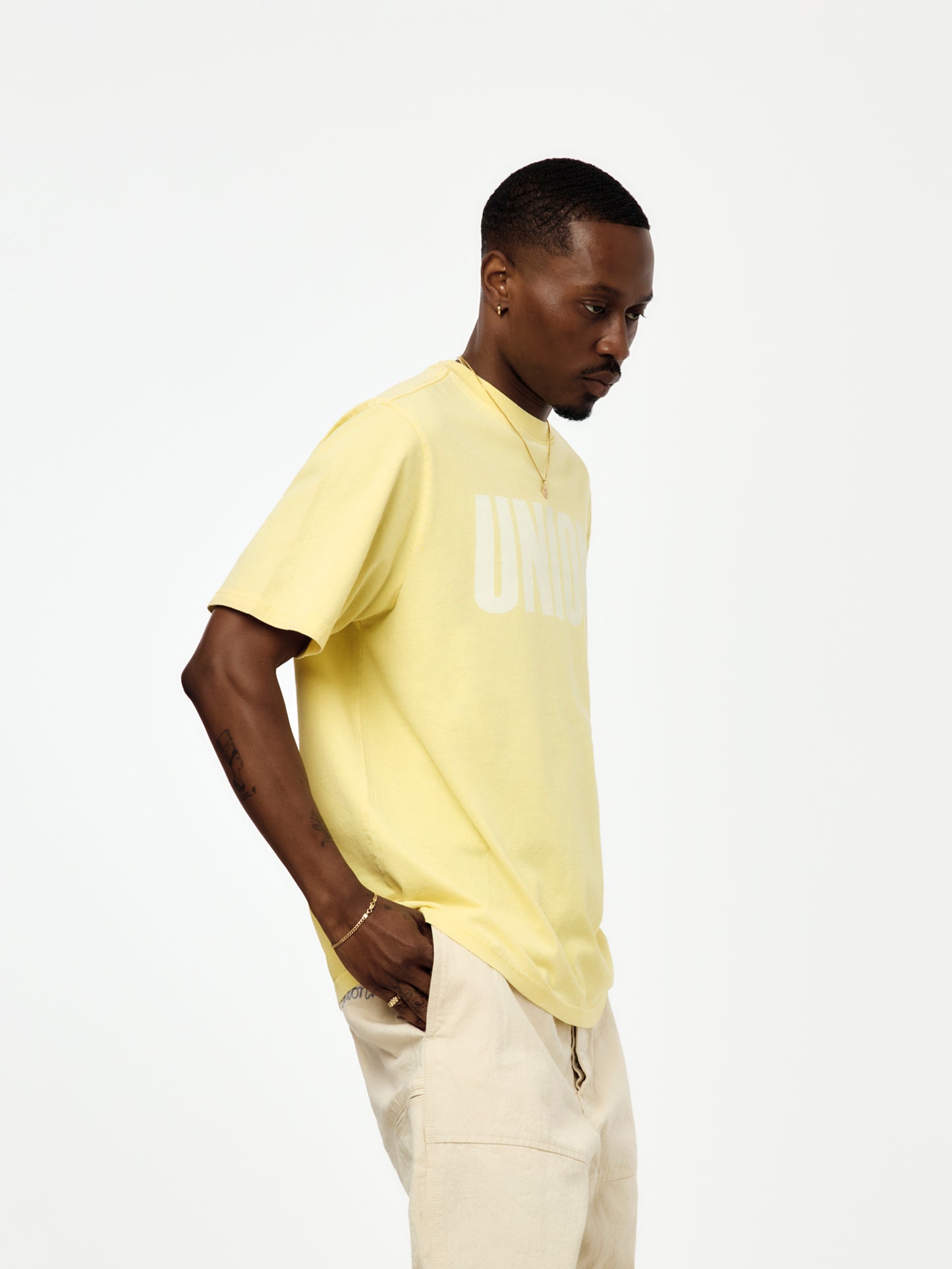 BLOCK LOGO TEE (VINTAGE PASTEL YELLOW)