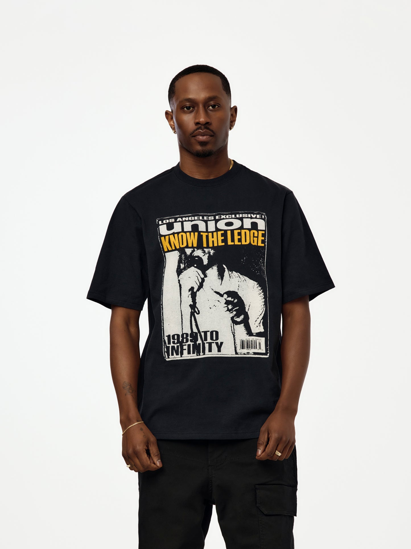 Mag Tee (Black)