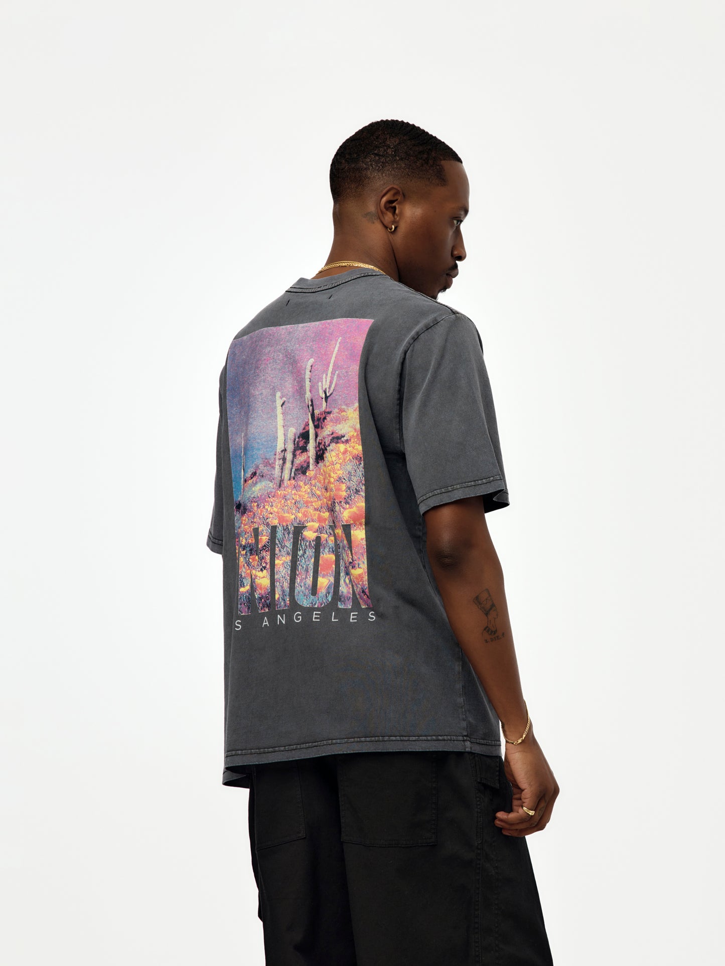 POPPIES TEE (VINTAGE BLACK)