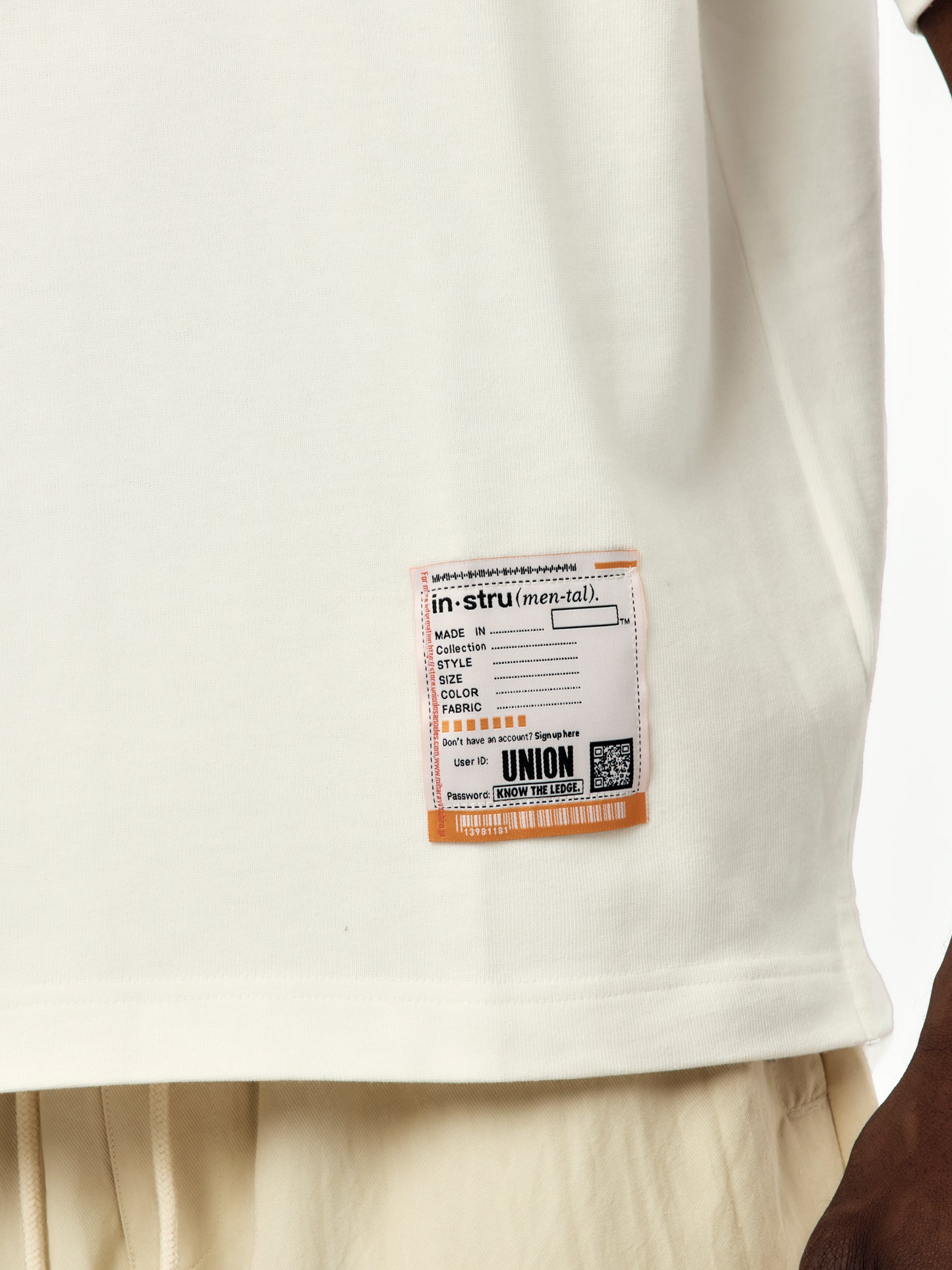 UNION x in・stru(men-tal) HISTORY TEE (WHITE)