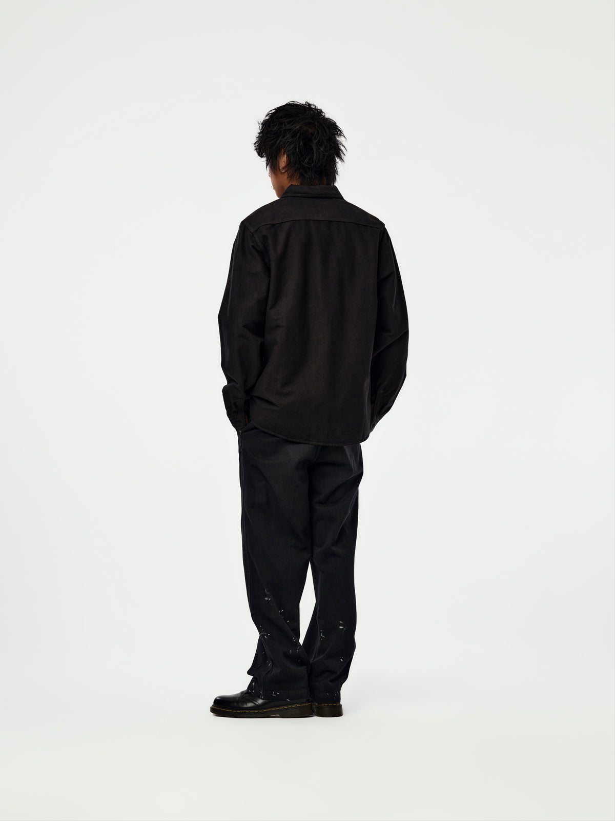LARRIKAN L/S (BLACK)