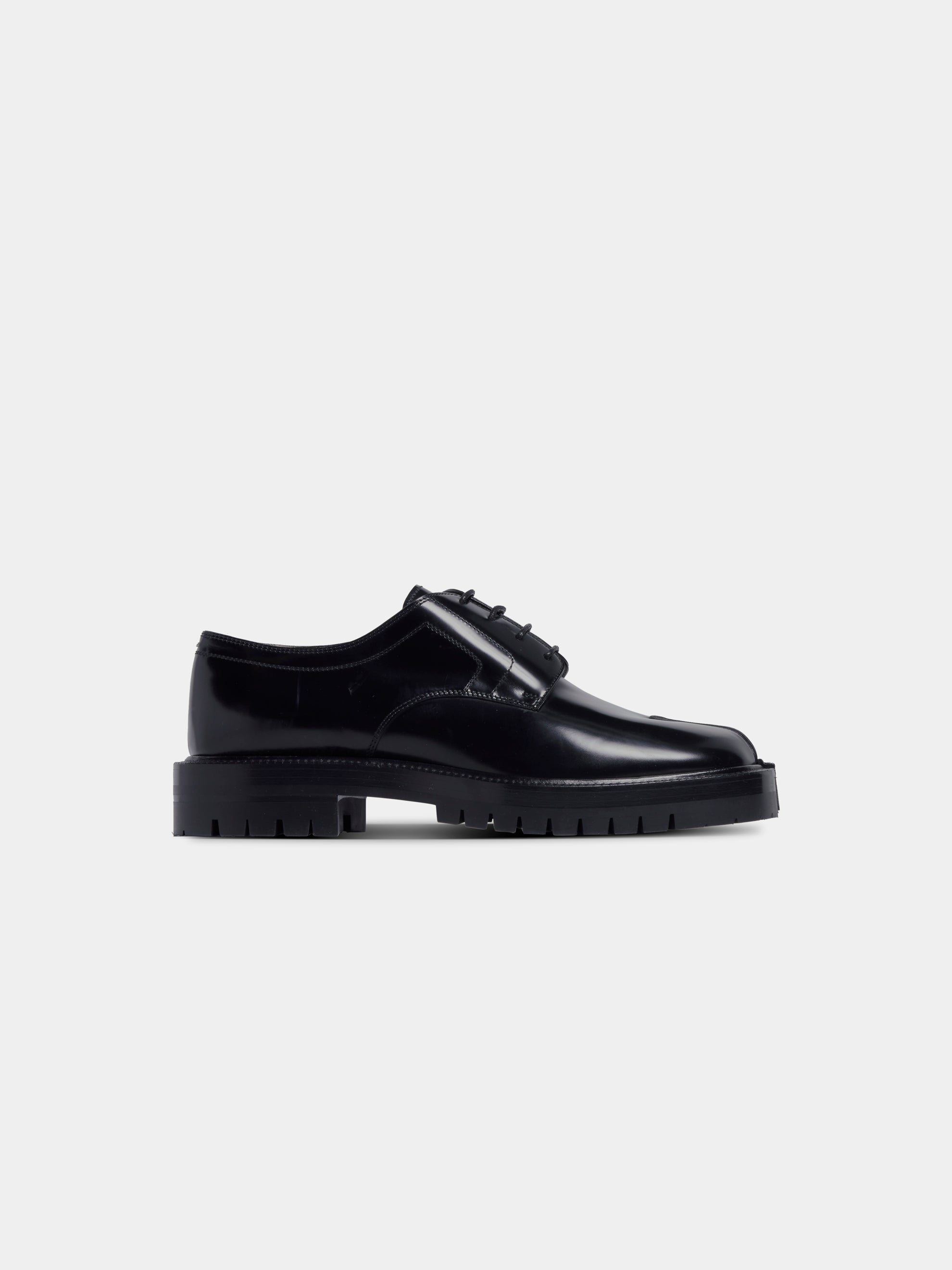 TABI COUNTY LACE-UP (Black)
