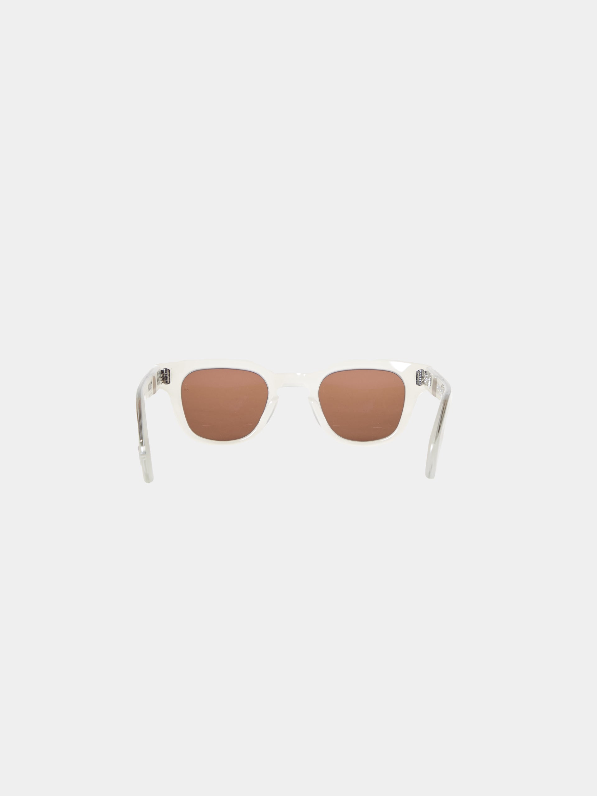 Julien (Eggshell)