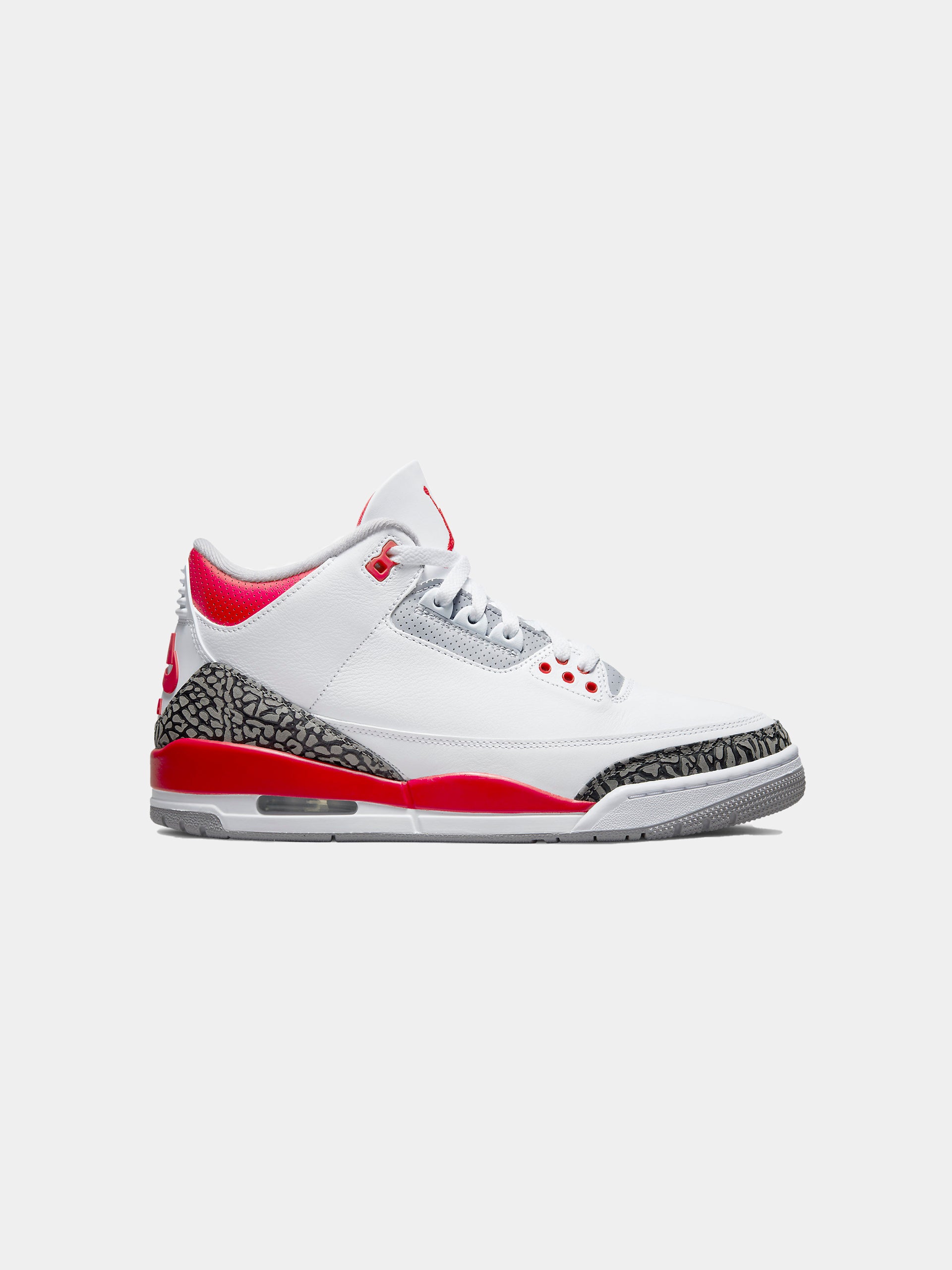 YOUTH AIR JORDAN 3 RETRO  (White/Fire Red-Black-Cement Grey)